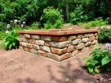 Different types of foundations for garden houses