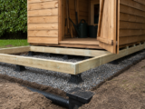 How Shed Base Design Affects Drainage and Airflow – Guide to Planning underfloor drainage and ventilation beneath garden sheds